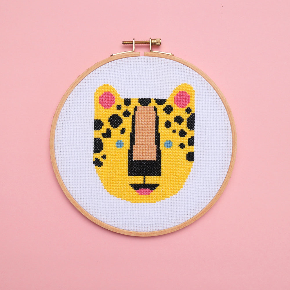 LEO Cross Stitch Kit - Kutopia